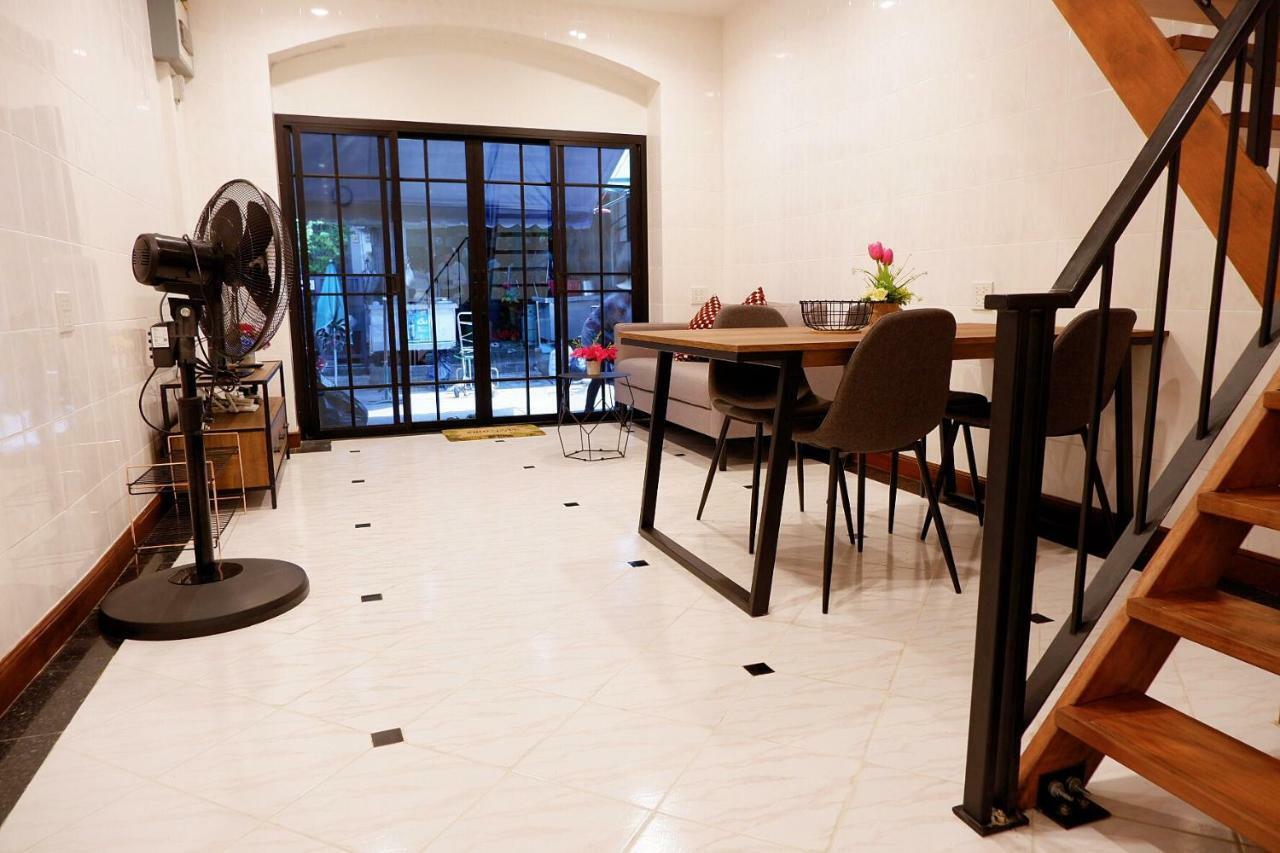 Lisa'House Villa Bangkok Luaran gambar